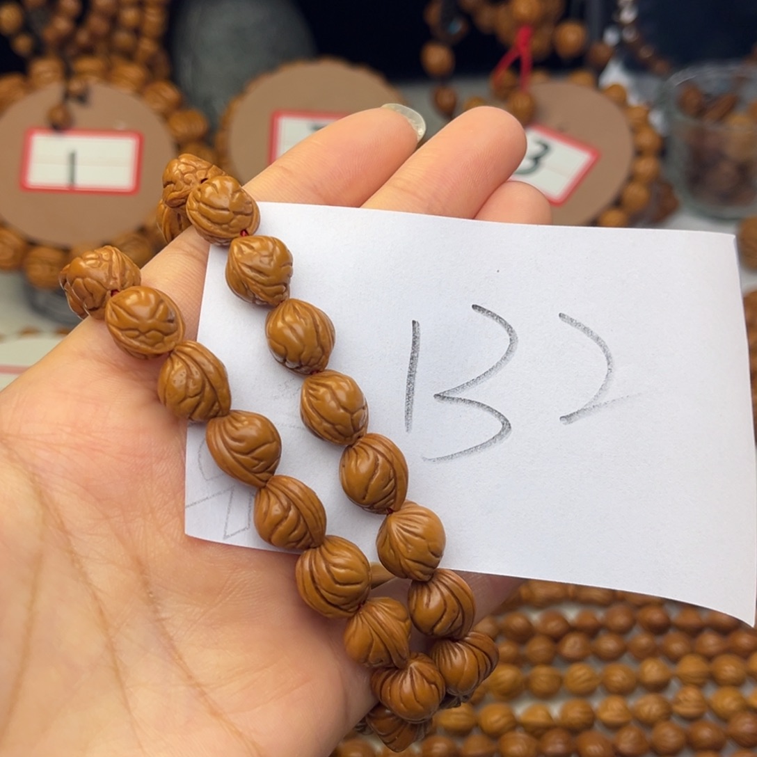 青***客吊坠桃核龙纹桃核手持肚卡10小龙纹