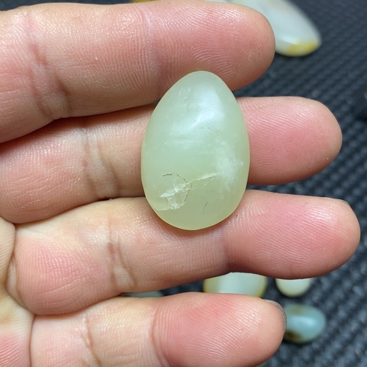 和田玉（白玉）珠宝奇石未镶嵌