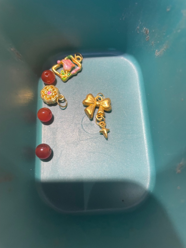                足金a3    加 玛 瑙