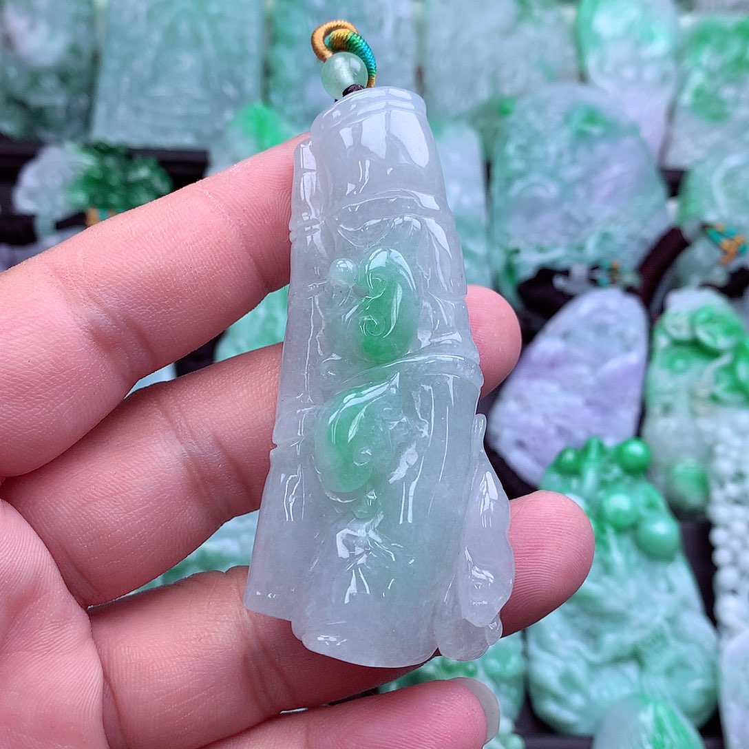 翡翠吊坠(不含链)未镶嵌