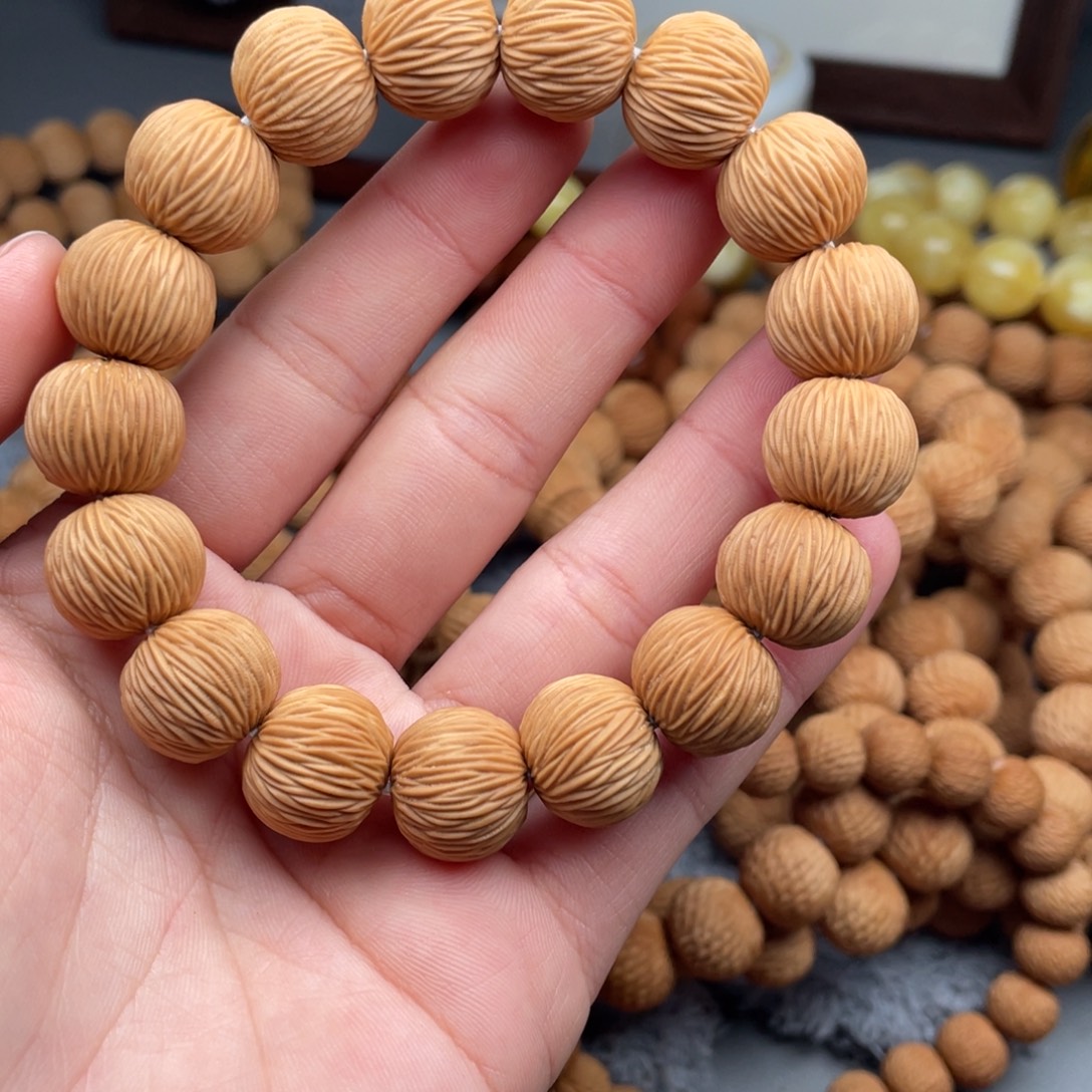 疯***士手串猴头核桃金丝