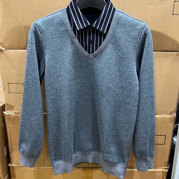 8972偏小一码   撤柜剪标衬衣领假两件毛衣针织衫秋冬加绒男士