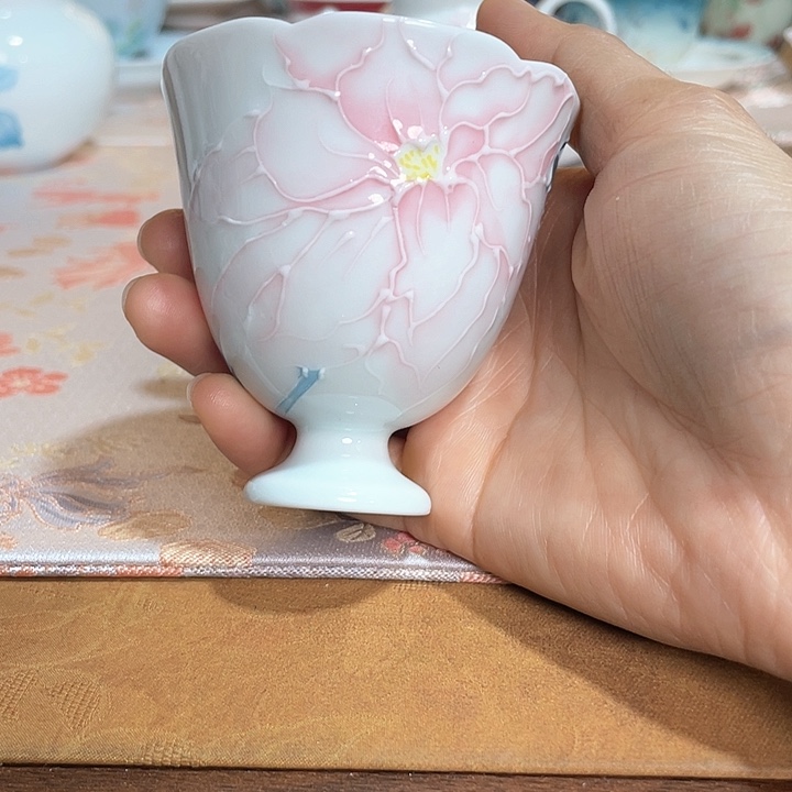 【闪购商品】国色惊城高足杯哈哈哈