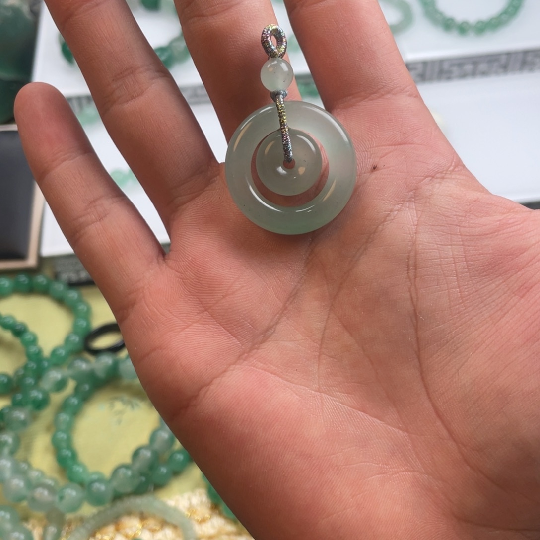 石英质玉（非洲翠）未镶嵌手串子母扣