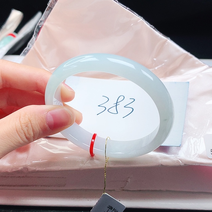 翡翠手镯（贵妃镯）未镶嵌缅甸天然a货手镯55+