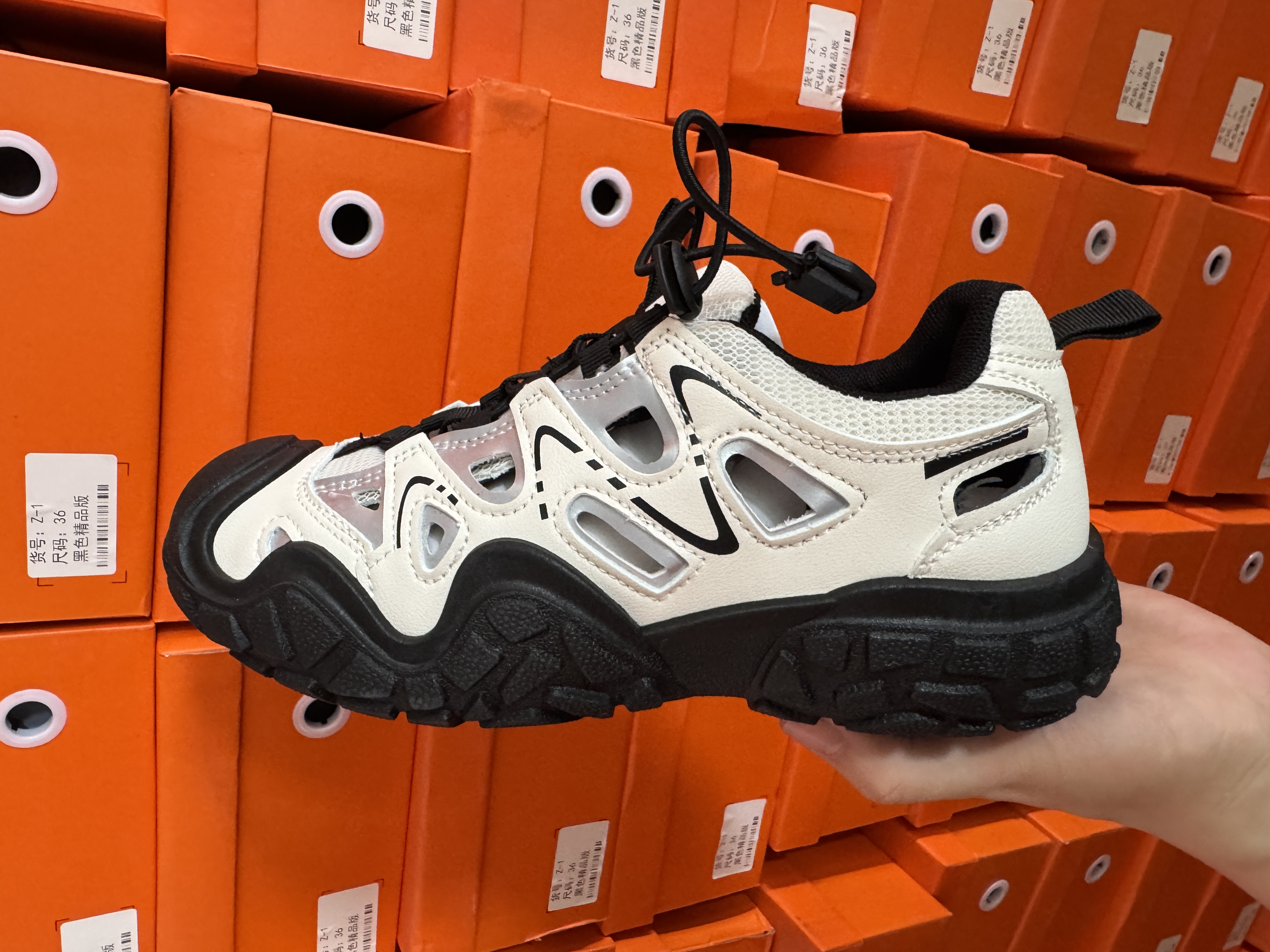 《咩咩》休闲时尚女鞋448号