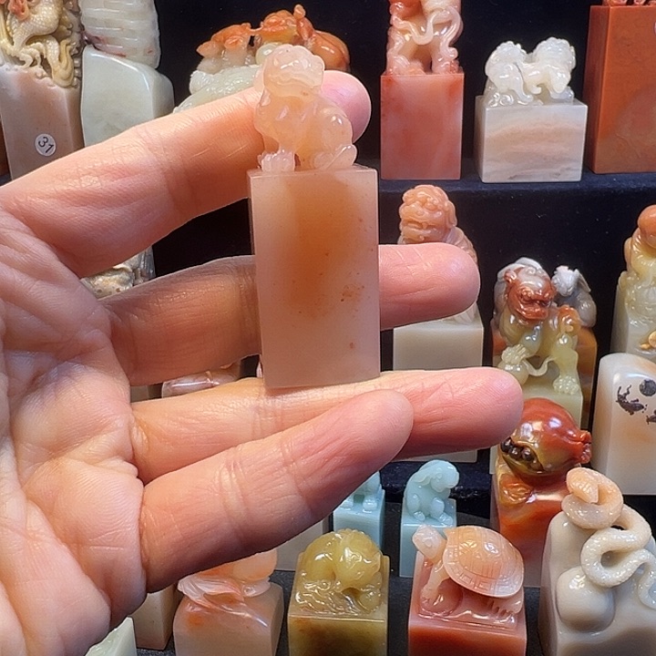 寿山石印石说***单寿山石手工雕刻