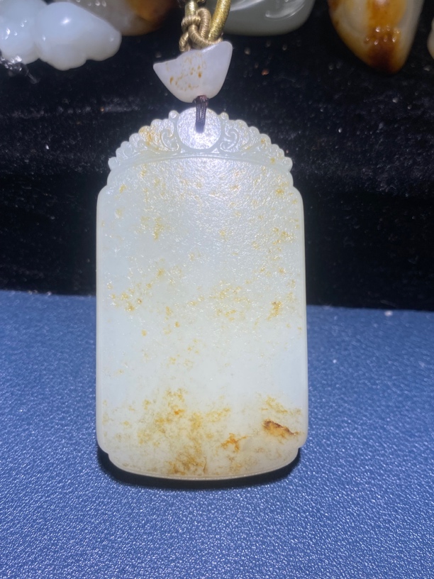 新疆和田玉无事牌