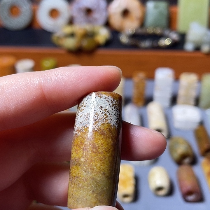 荒***2和田玉（糖玉）未镶嵌颈饰