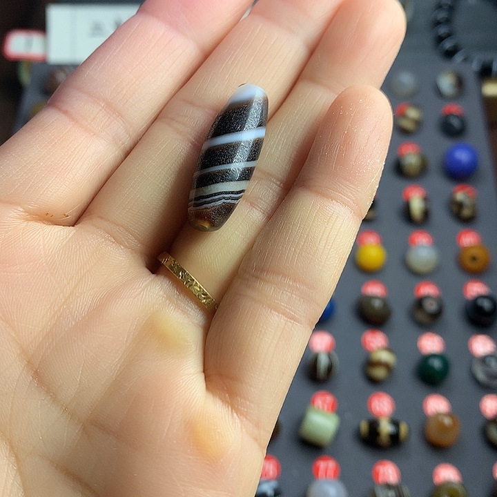 未镶嵌玛瑙/玉髓珠宝半成品