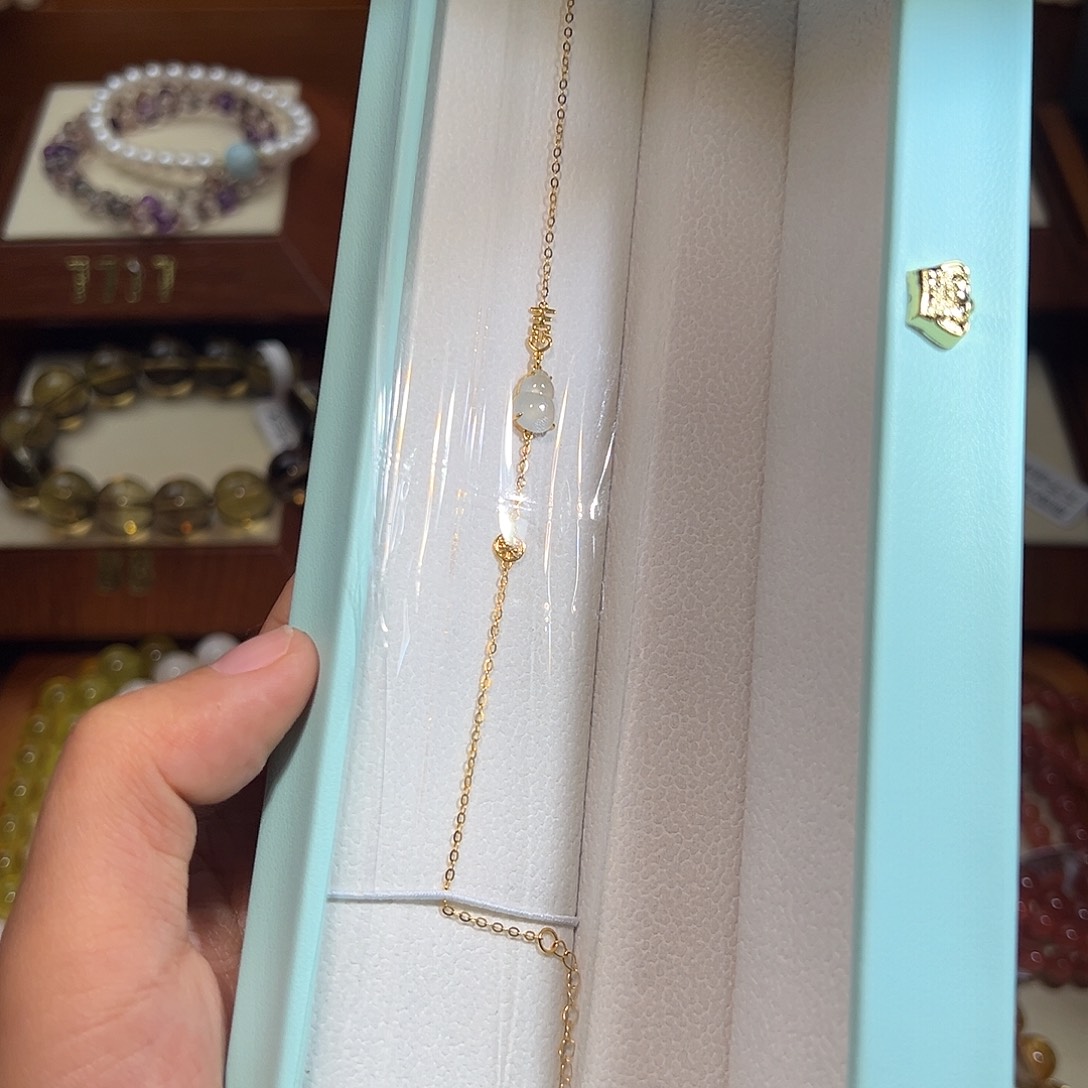 手串未镶嵌水晶公**?