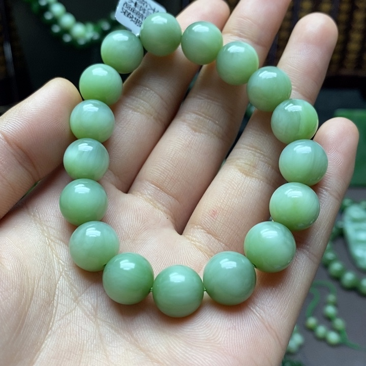 和田玉手串未镶嵌