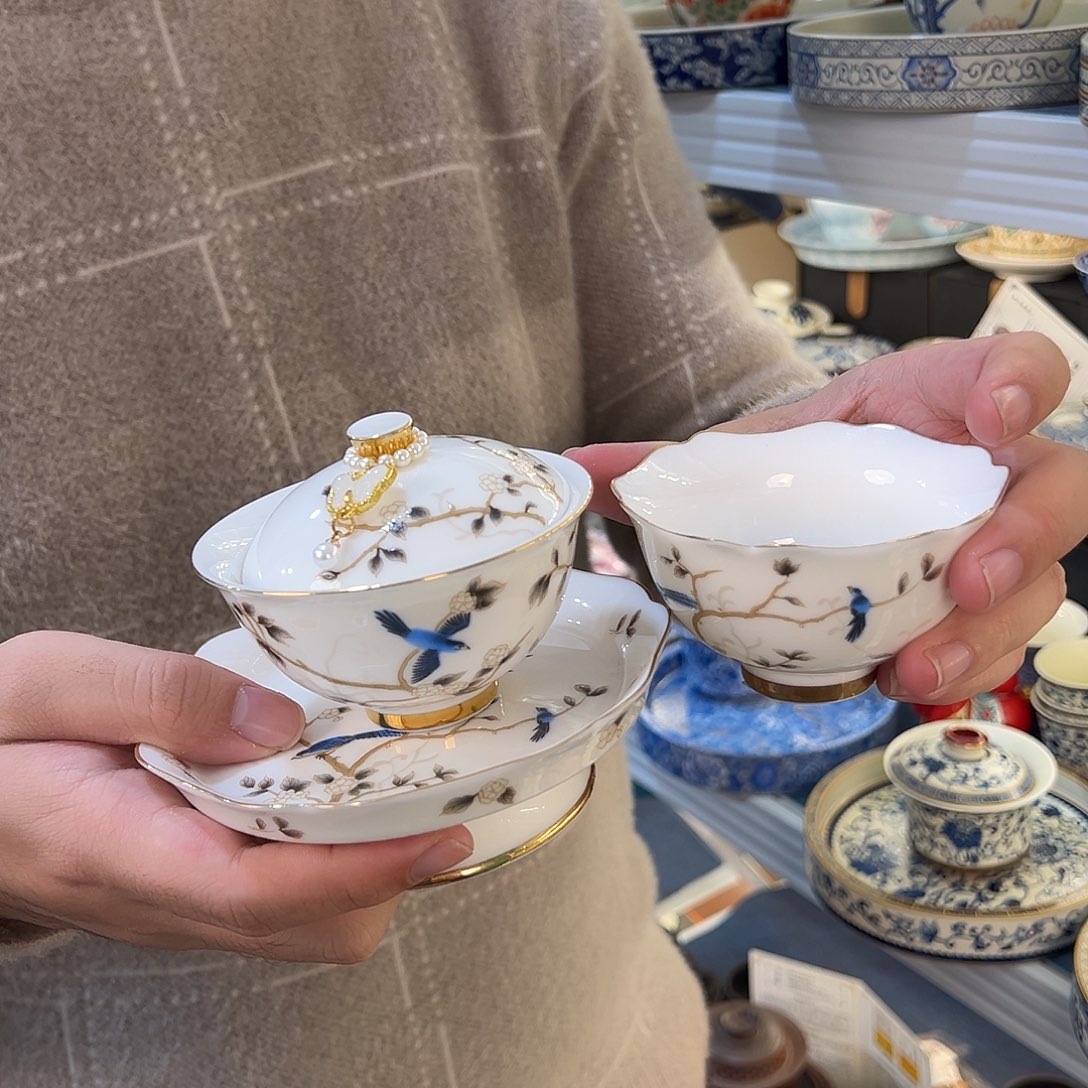 盖碗很漂亮我很喜欢