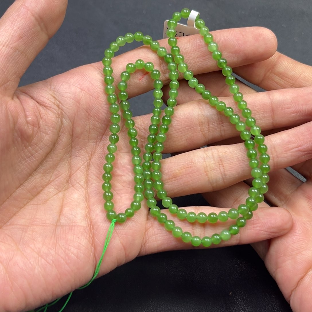 和田玉颈饰未镶嵌多样性俄罗斯碧玉链子118颗卡4无黑点