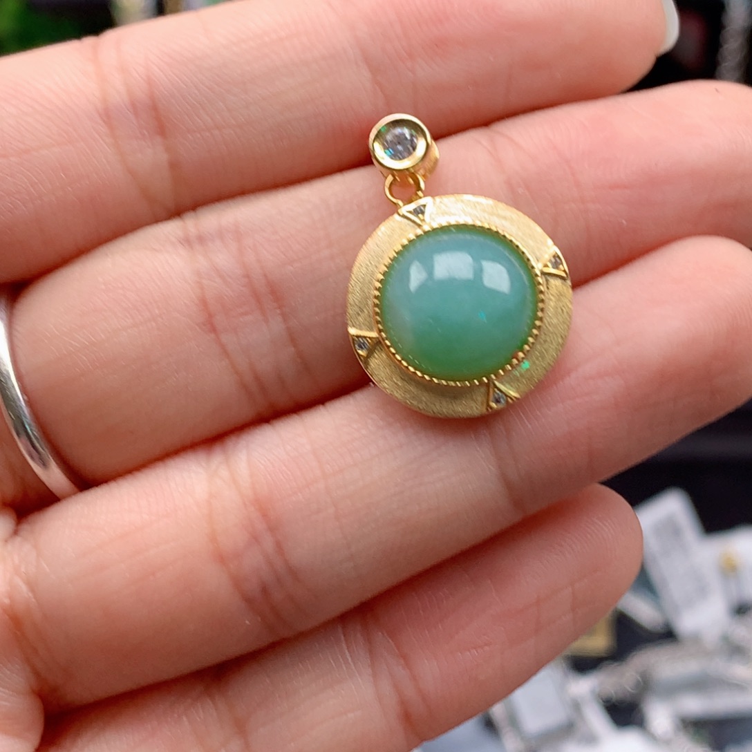 翡翠戒指银S925镶嵌天然翡翠吊坠