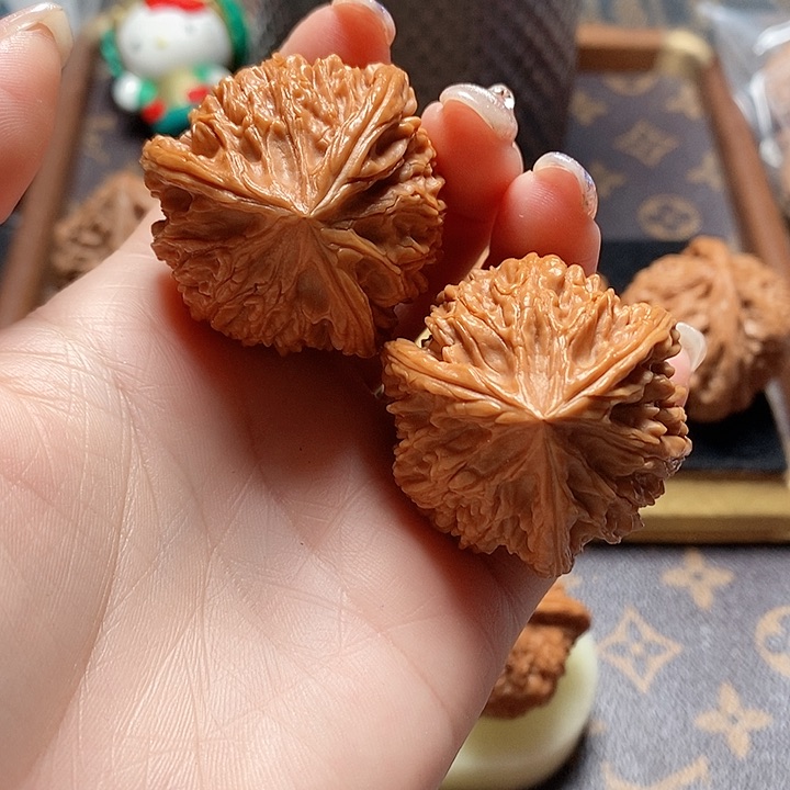 核桃手串/手链40尺寸文山三棱