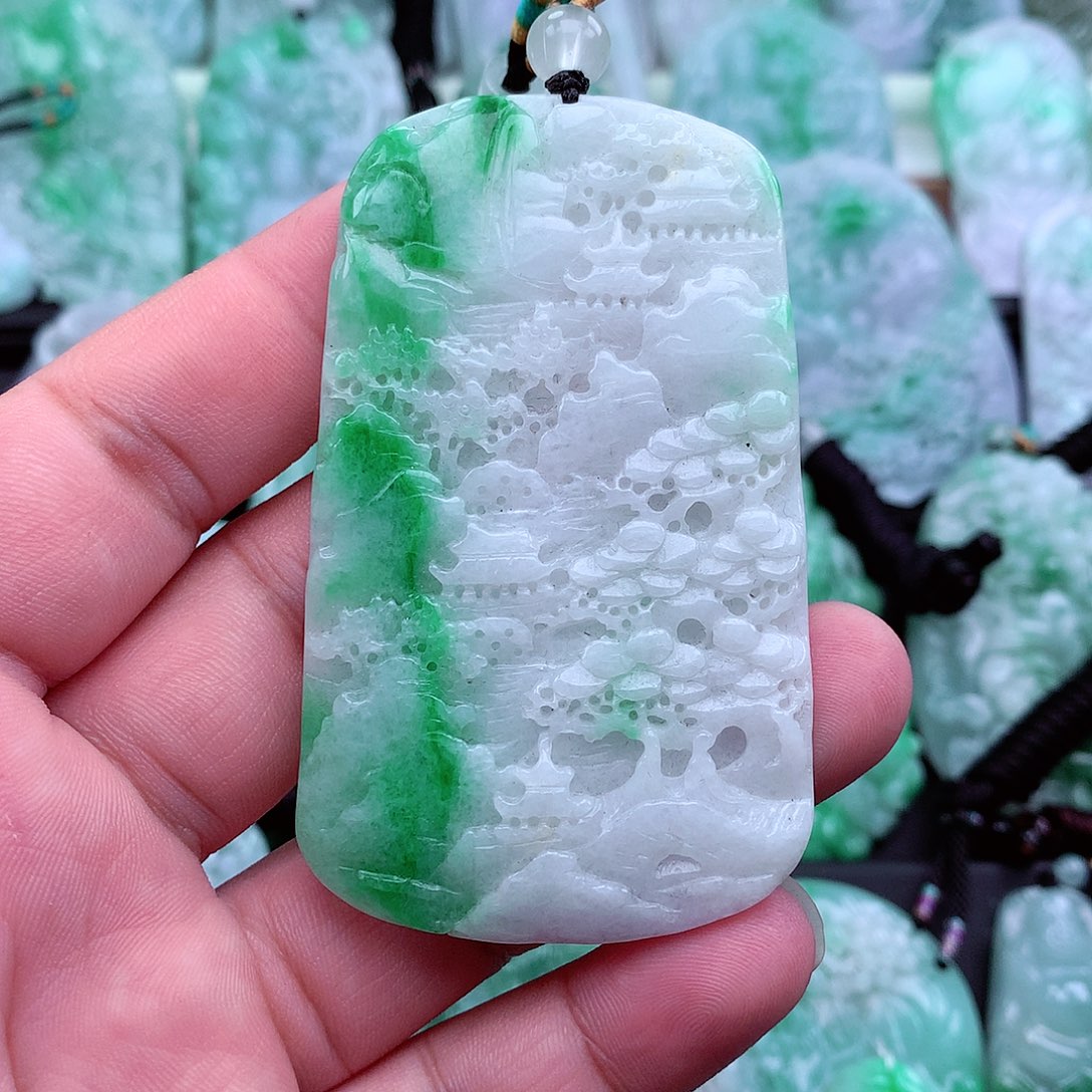 翡翠吊坠(不含链)未镶嵌