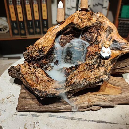 大***山松木43北沉香琥珀木天然造型山水摆件