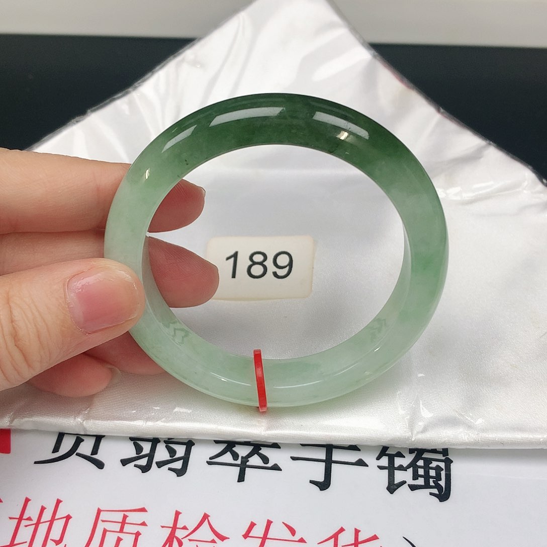 翡翠手镯未镶嵌189正