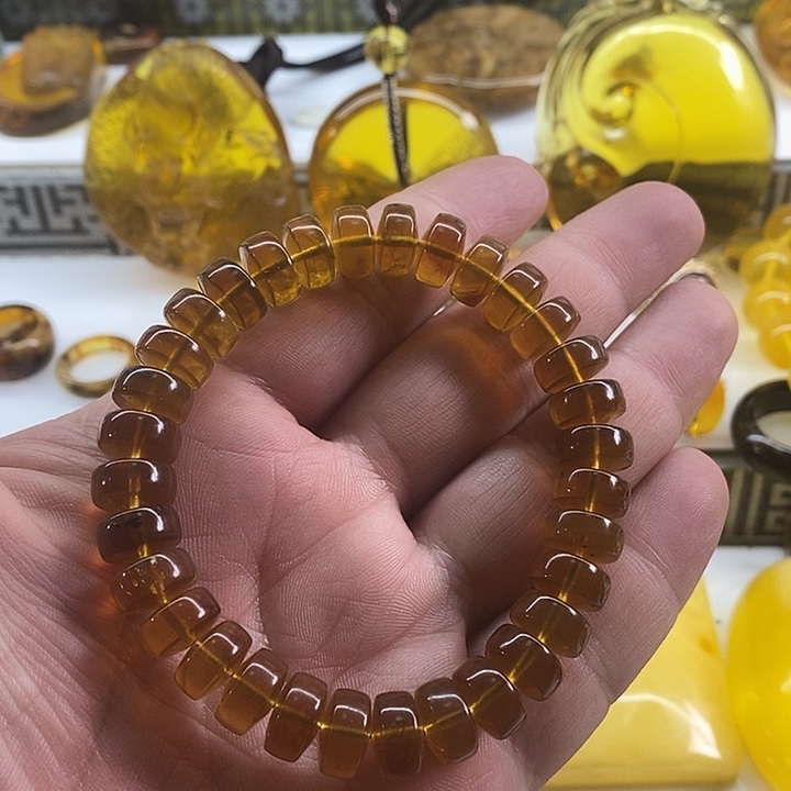 琥珀裸石未镶嵌手串