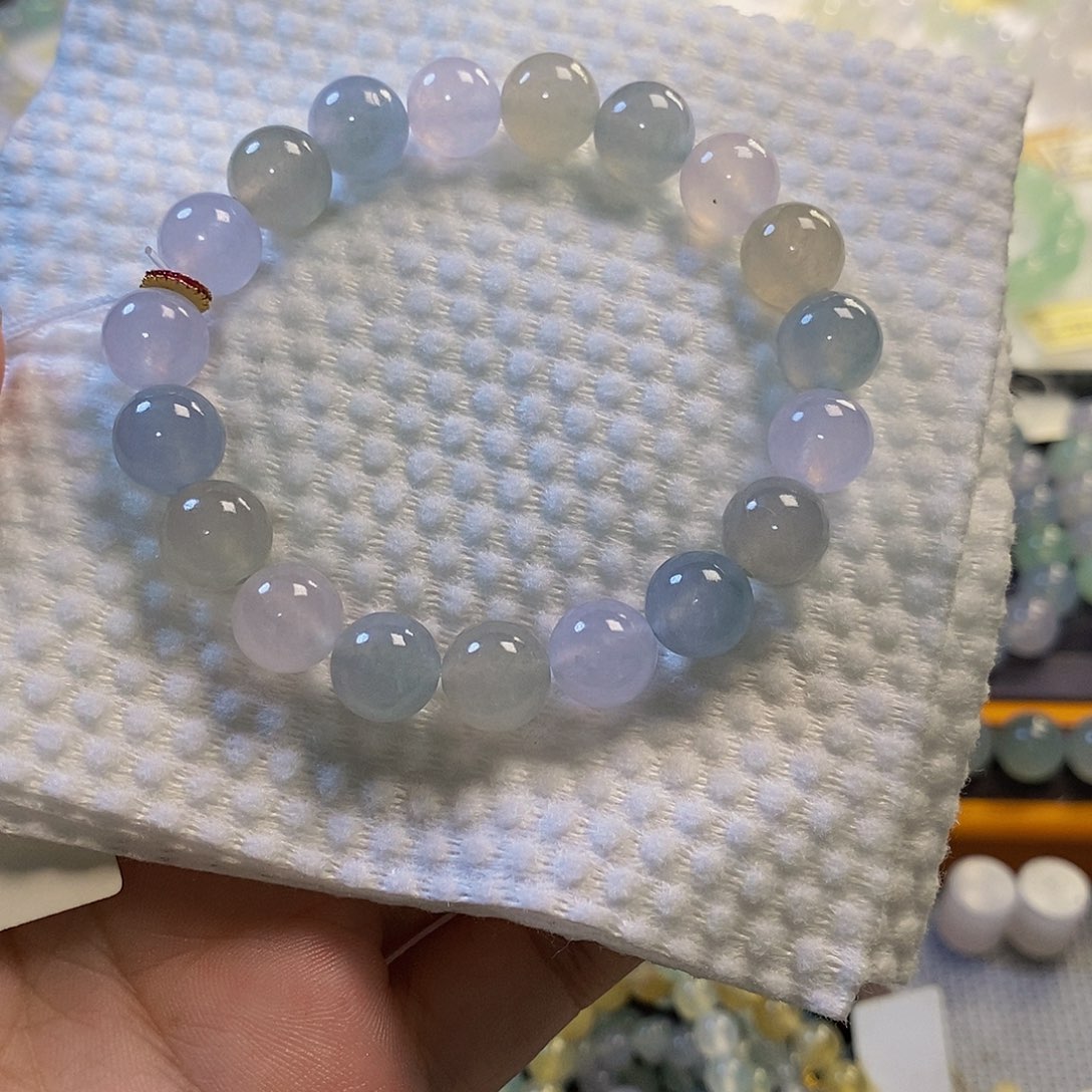 未镶嵌定制翡翠翡翠.