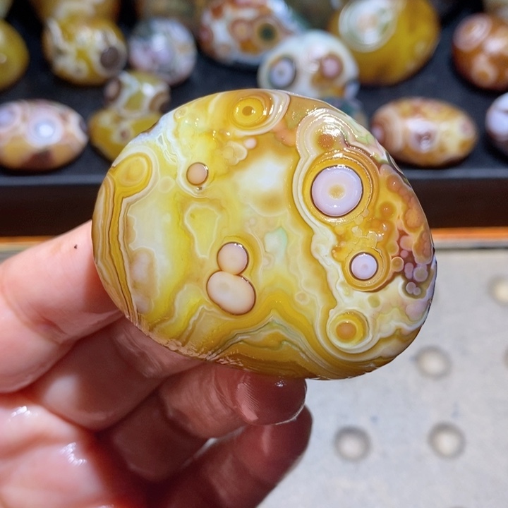 未镶嵌玛瑙/玉髓珠宝半成品171