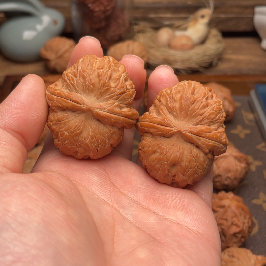 文玩核桃把件G6号44元宝