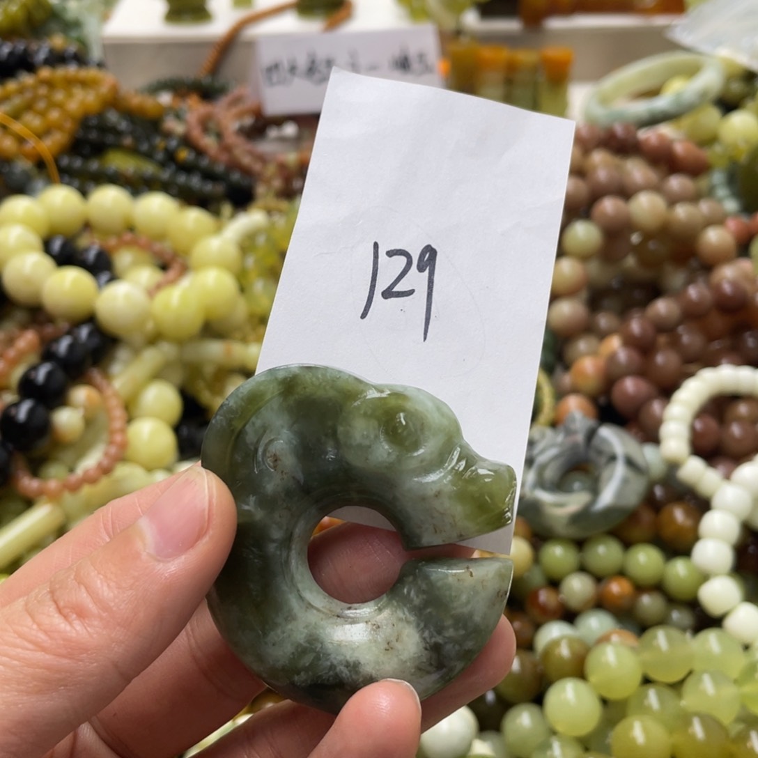 蛇纹石玉手链未镶嵌