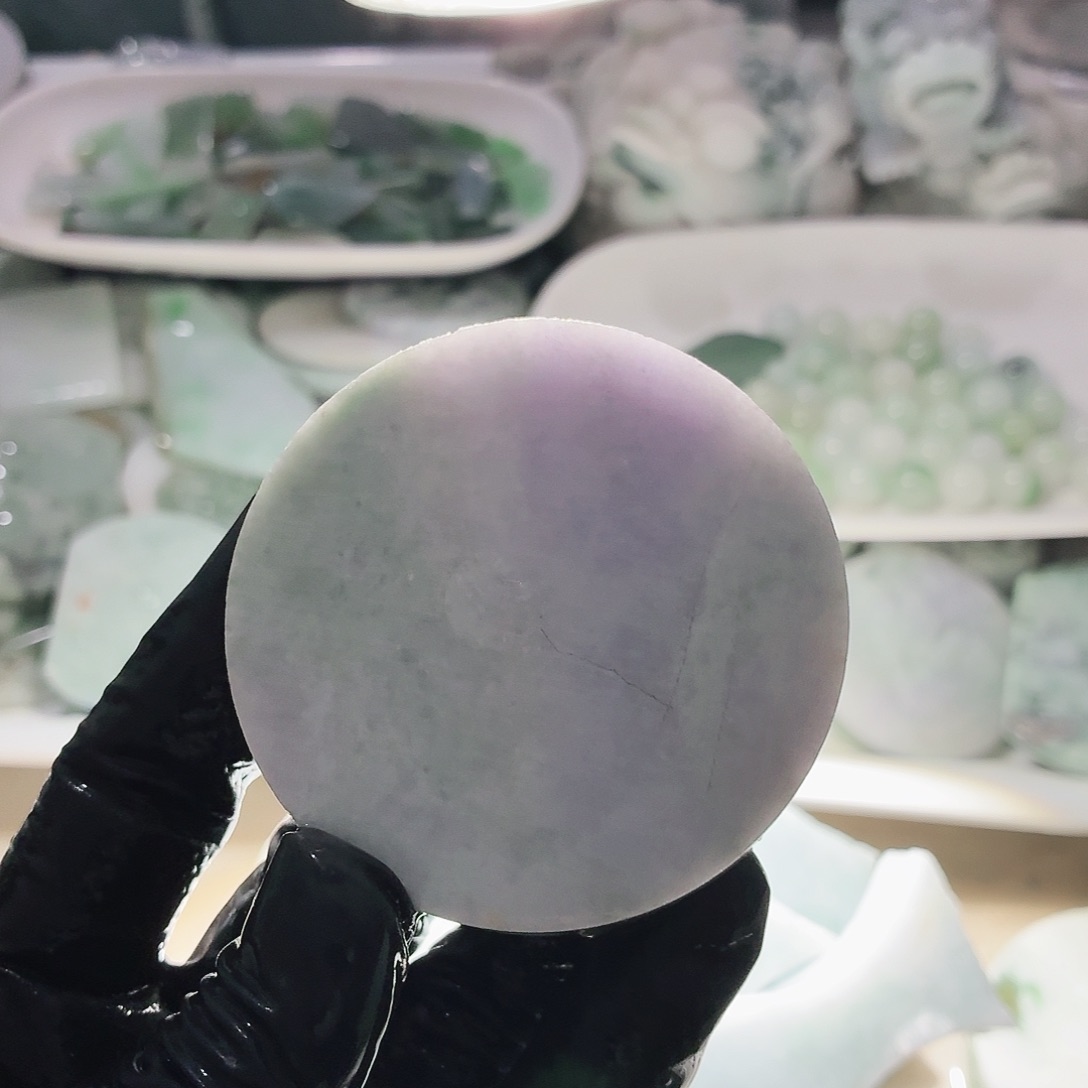 翡翠未镶嵌颈饰边角料