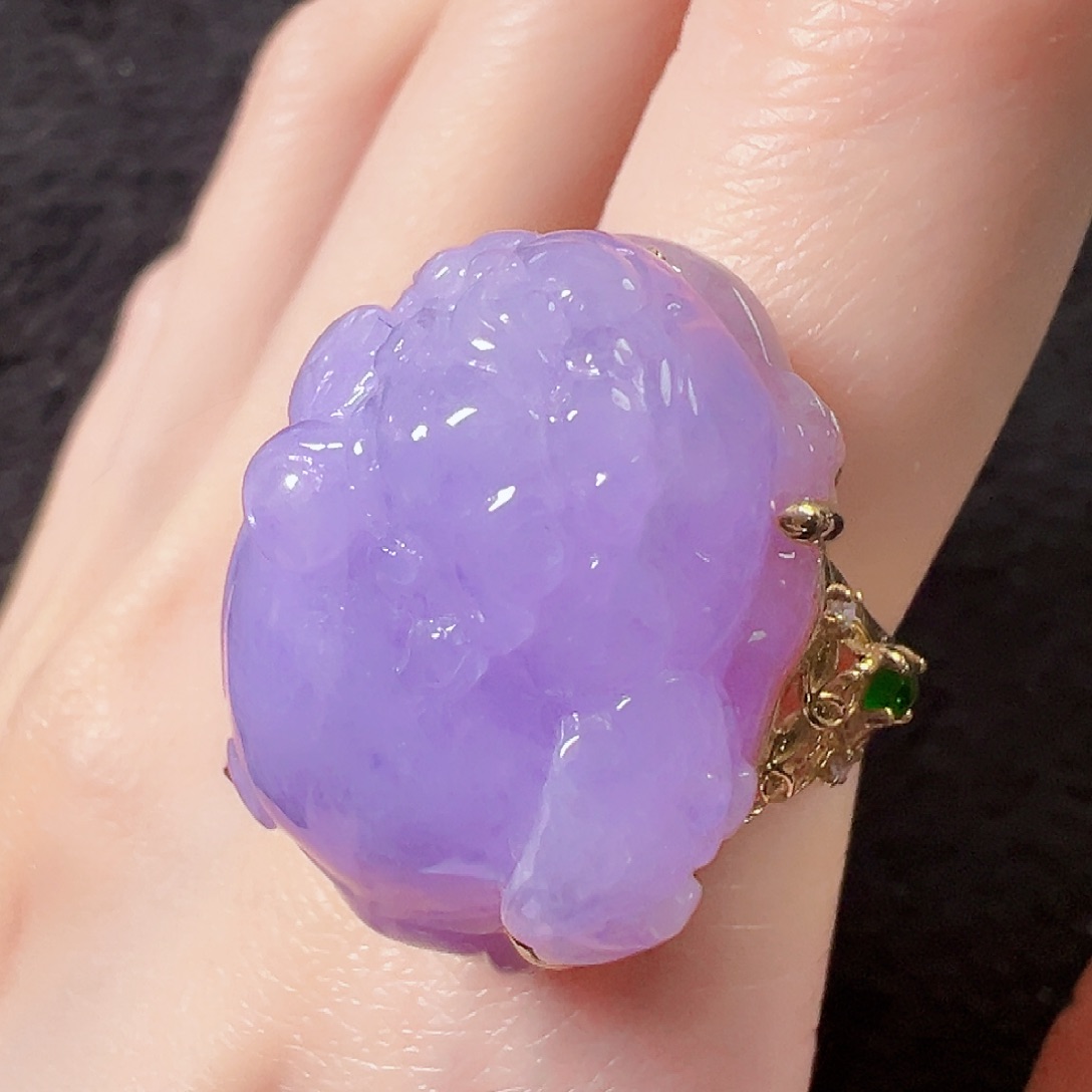 翡翠18K金镶嵌戒指签收后24小时鉴赏期，过时不退