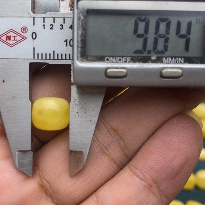 未镶嵌琥珀裸石46号9.8*8.6