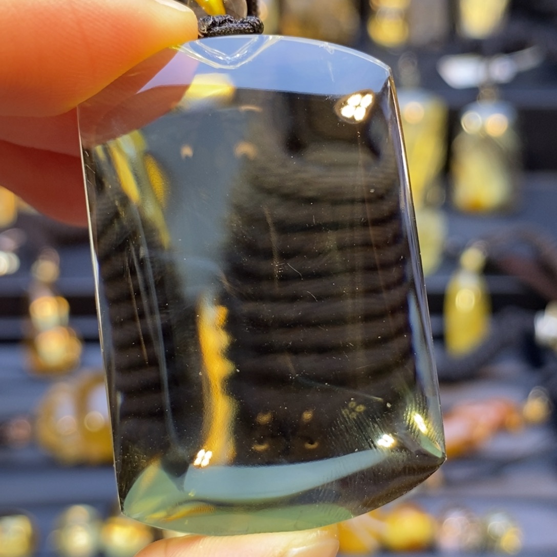 颈饰未镶嵌水晶天然巴西全净体黄水晶