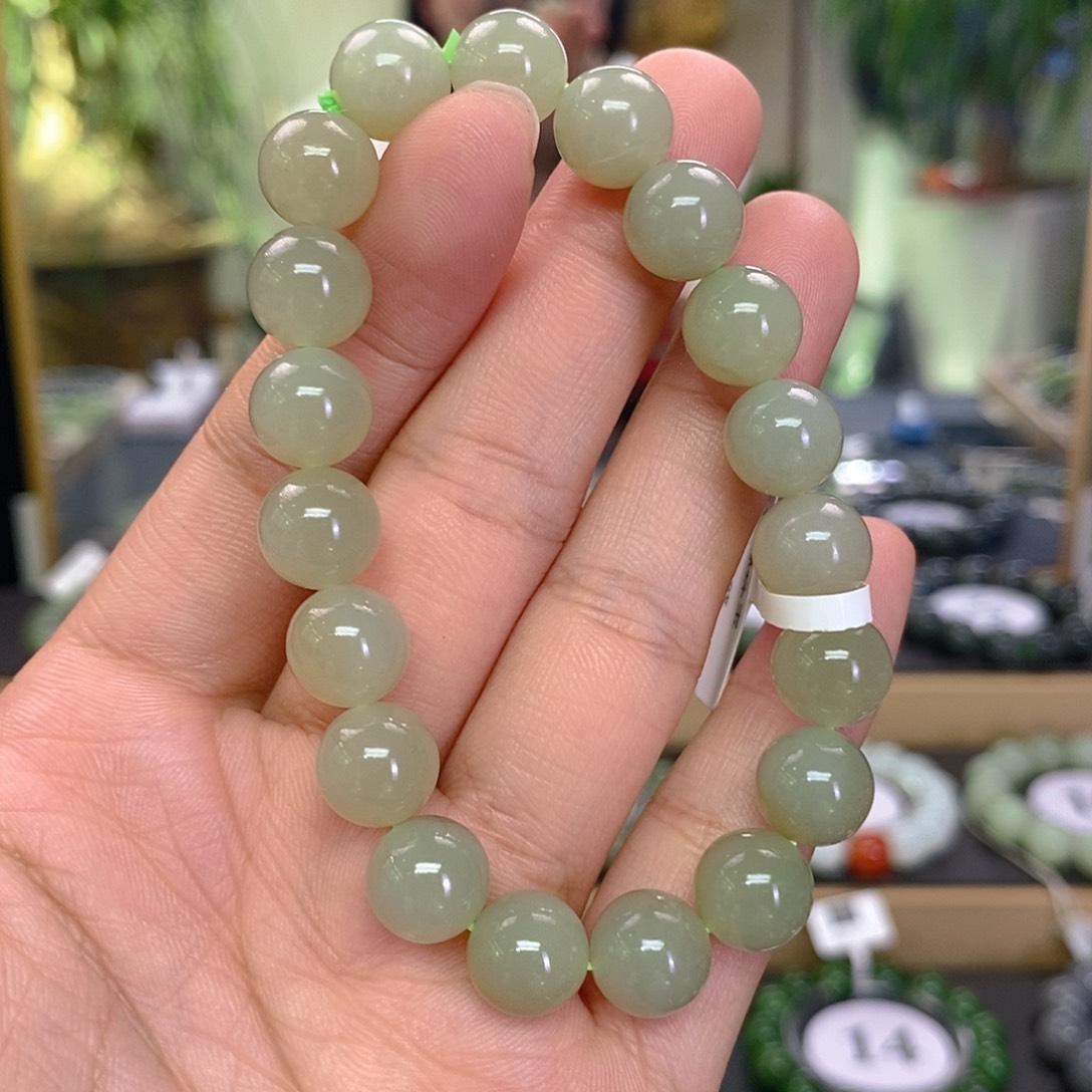 未镶嵌手串和田玉