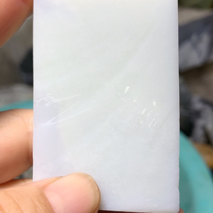 颈饰未镶嵌和田玉（糖玉）
