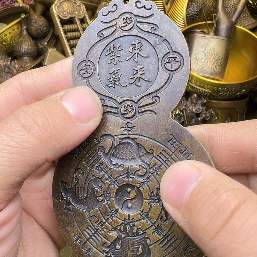 精品铜器，精美文玩
