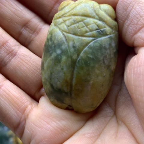 【闪购商品】未镶嵌岫岩河磨玉（透闪石质玉）把件