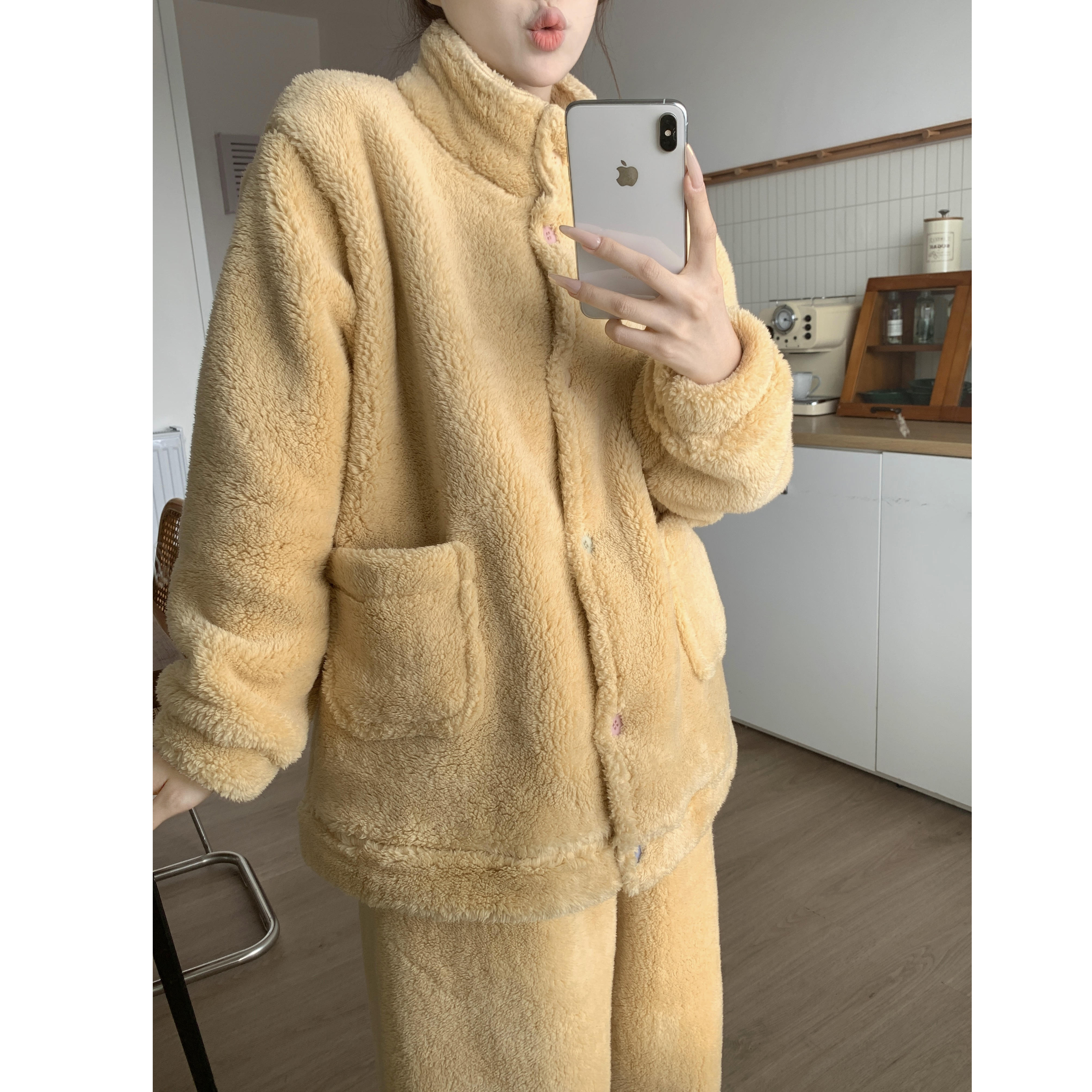 冬天珊瑚绒睡衣女秋冬季套装新款宽松毛绒加绒加厚保暖立领家居服