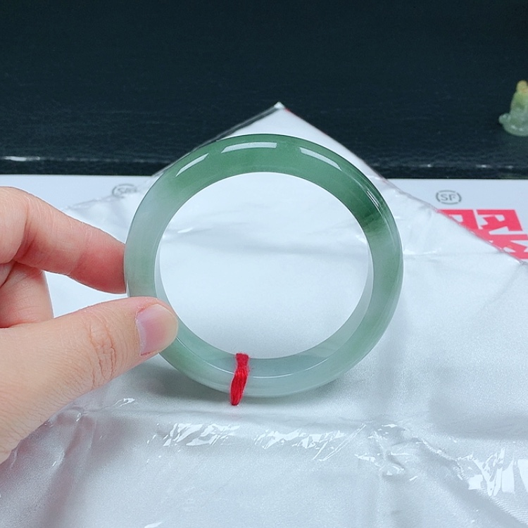 【闪购商品】翡翠手镯未镶嵌天然翡翠手镯