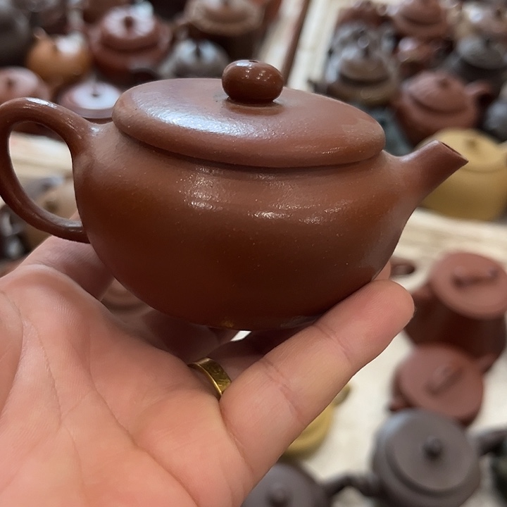 紫砂茶壶瑕疵………………