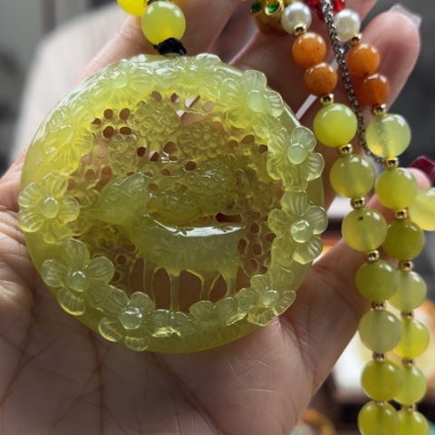 岫玉挂件未镶嵌挂件