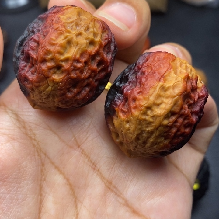 文玩核桃把件37尺蛇皮元宝