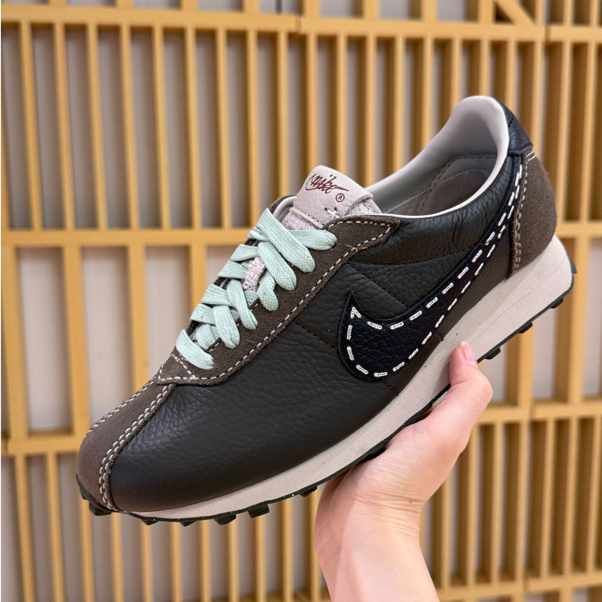 【滔搏联动】NIKE耐克男子双旦礼咖色复古华夫底休闲鞋IQ1124-002