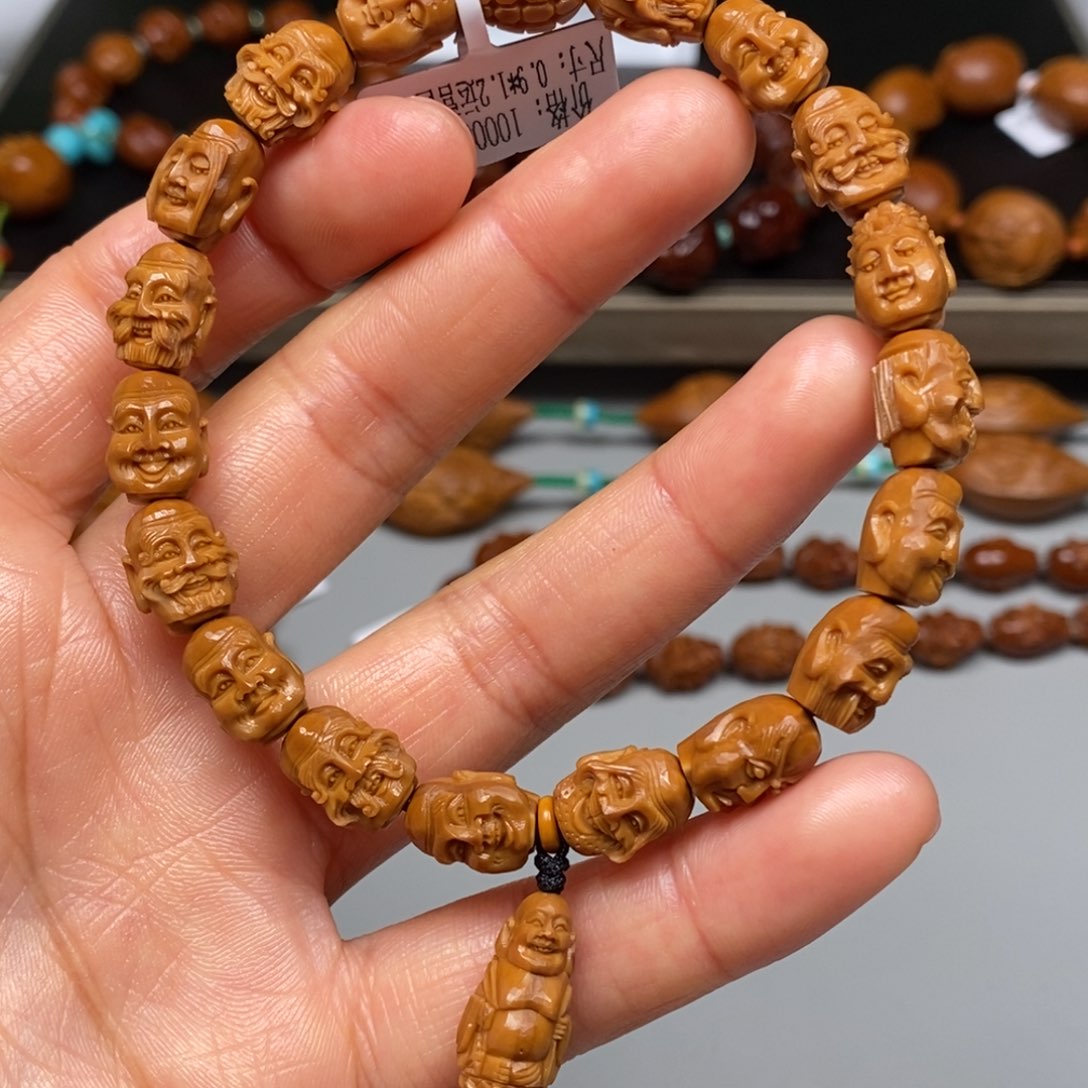 橄榄核吊坠十八罗汉