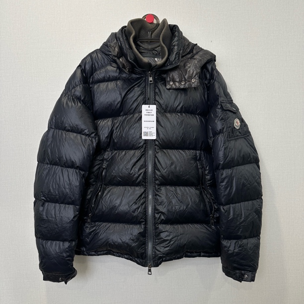 90新 MONCLER 双拉链羽绒服/尺码4/编号11778