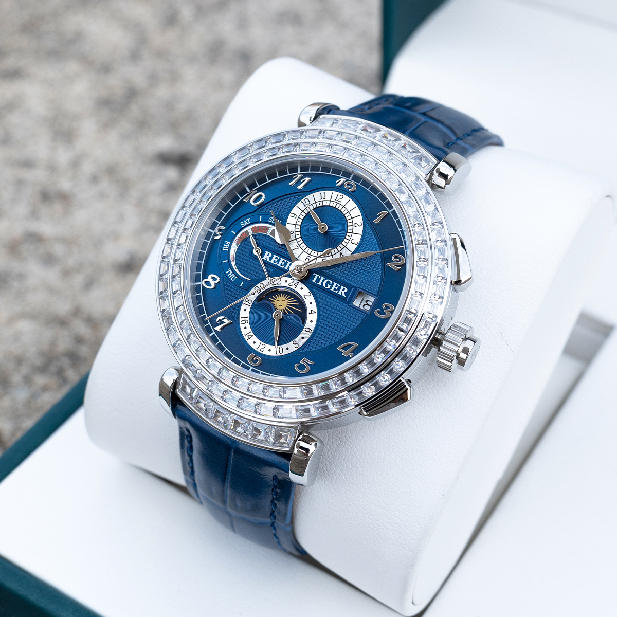 艺术家系列永恒满天星镶钻多功能时尚腕表男士手表气质轻奢防水