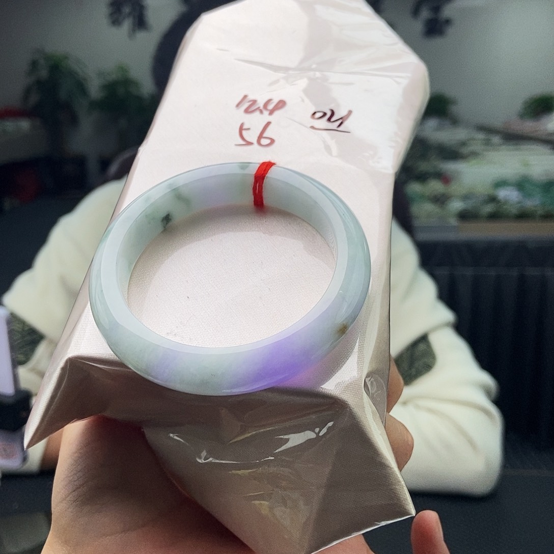 翡翠未镶嵌手镯颜色多样性发拍一发一