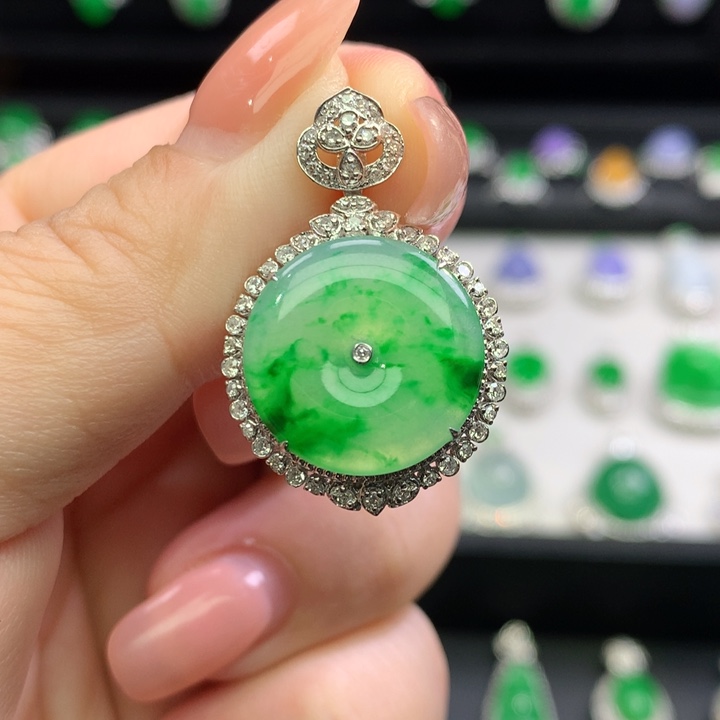 翡翠18K金镶嵌吊坠(不含链)