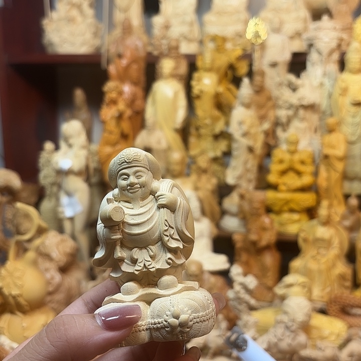黄杨木黄杨木瑕疵大黑天