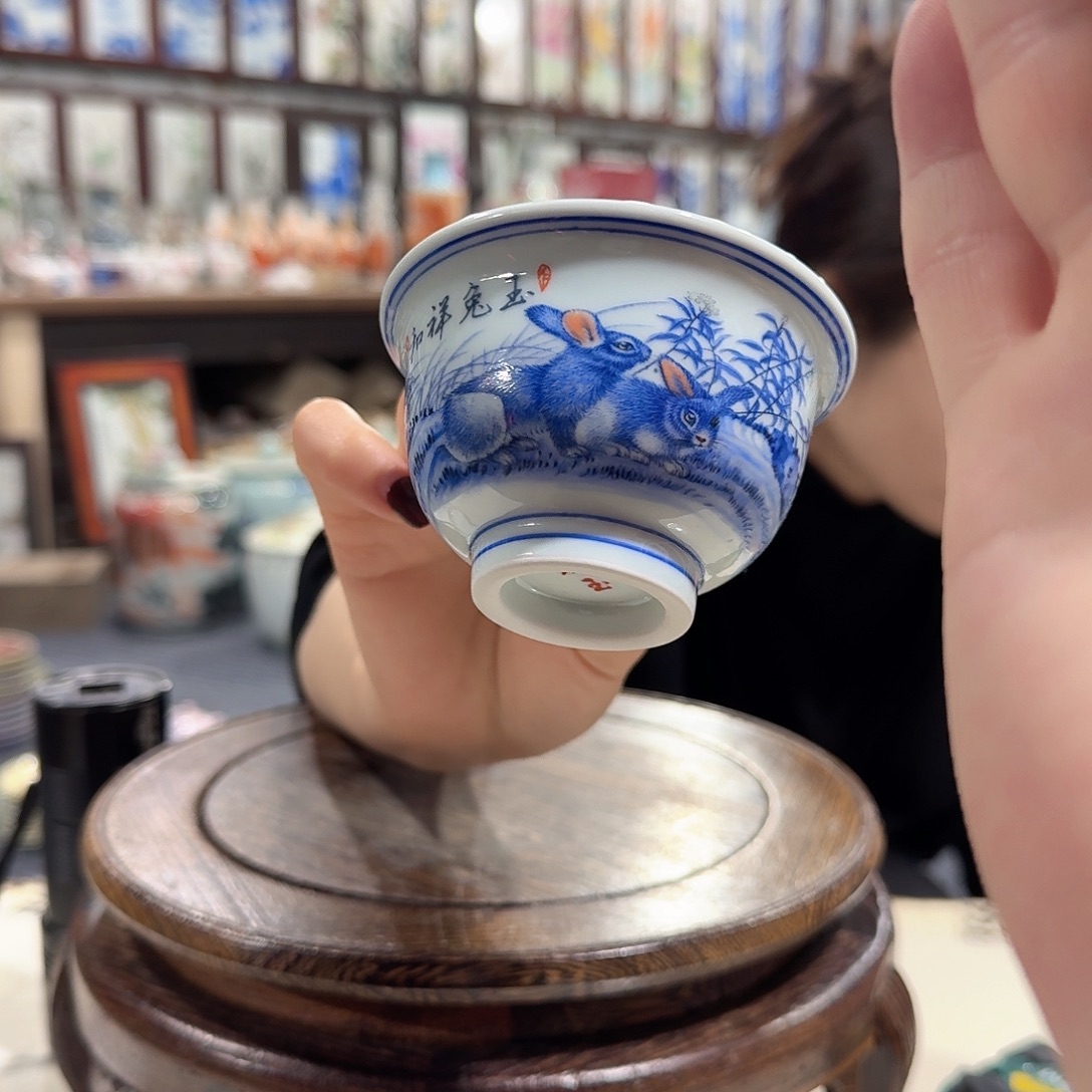 瓷摆件////景德镇陶瓷瓷器。杯。