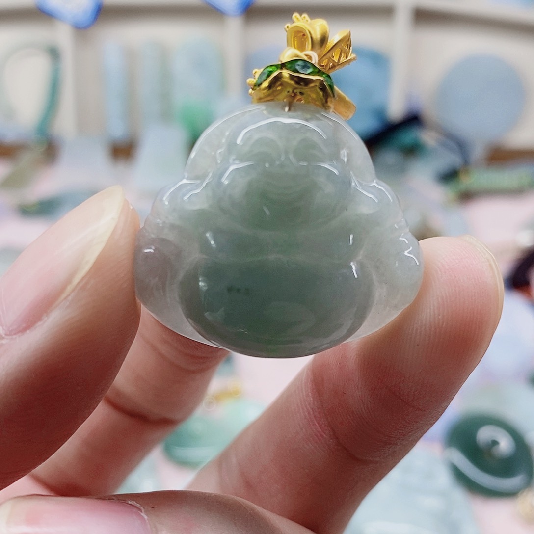 颈饰未镶嵌翡翠天然